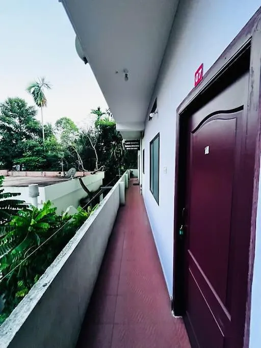 2 Bhk Room Appartment By Shalimar Villa Karunagapalli